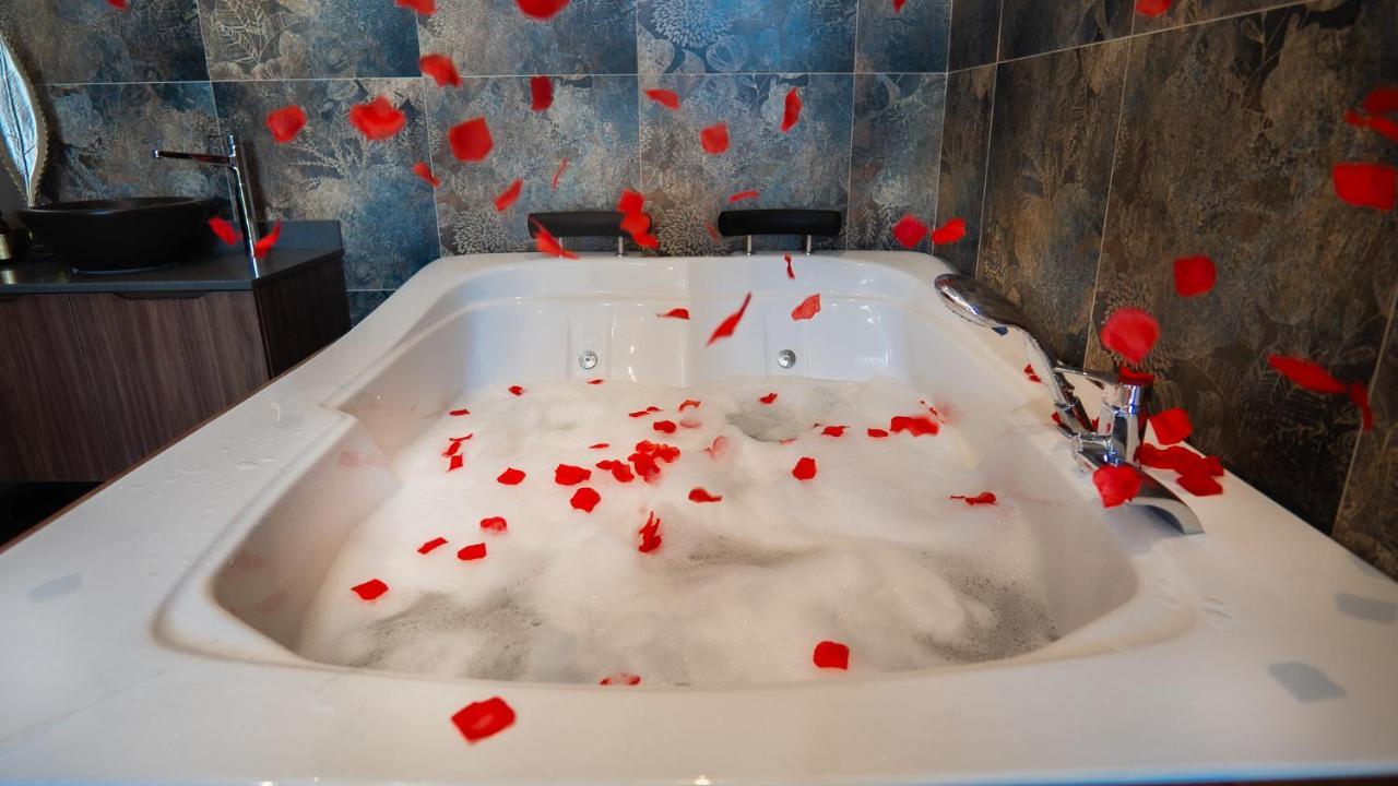 Motel Heksapolis Tavsancil Экстерьер фото