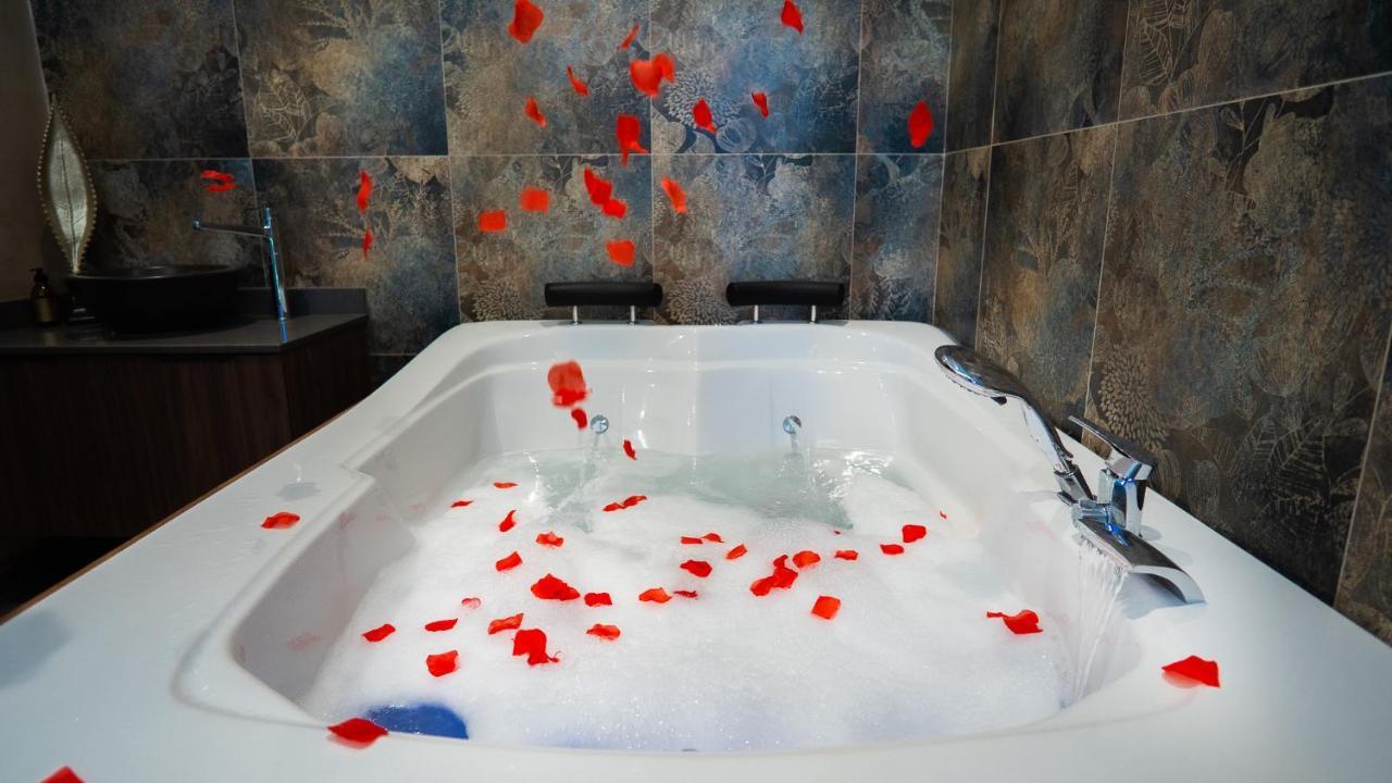 Motel Heksapolis Tavsancil Экстерьер фото