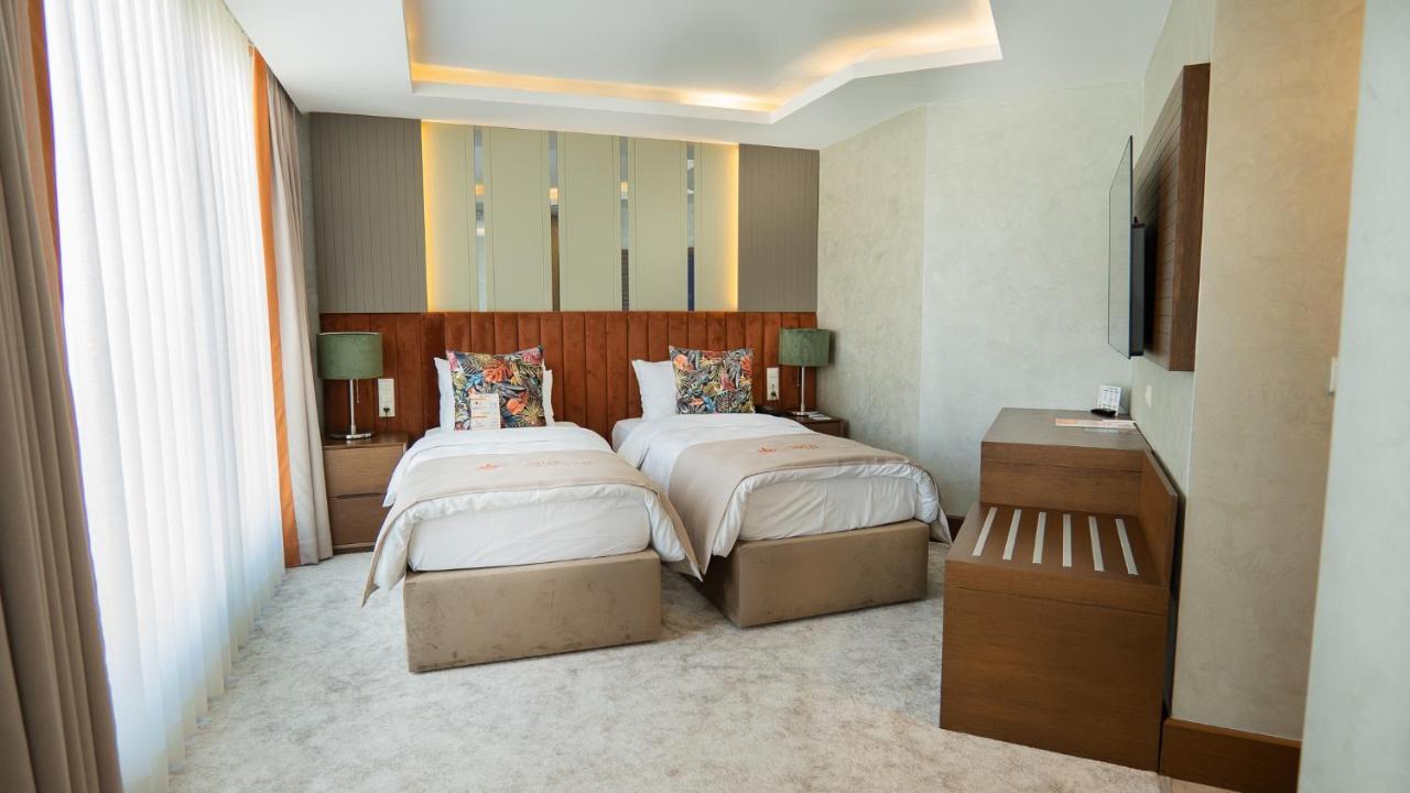 Motel Heksapolis Tavsancil Экстерьер фото