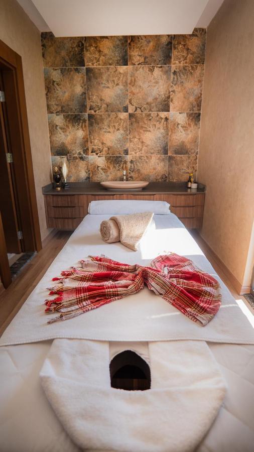 Motel Heksapolis Tavsancil Экстерьер фото
